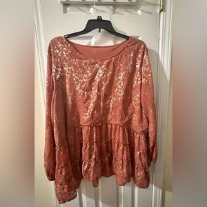 Arula Long-sleeved Top